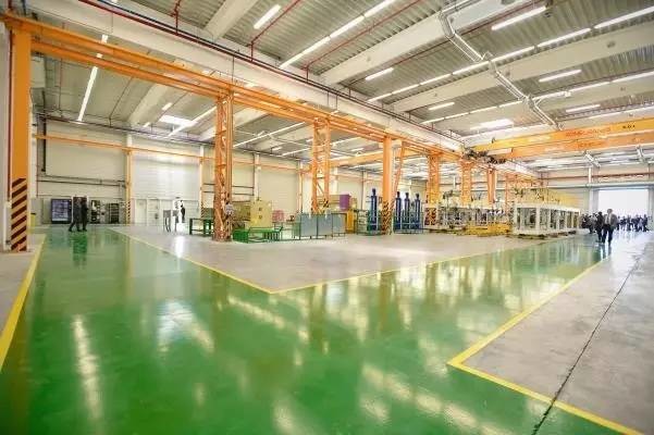 如約而至 比亞迪歐洲首座電動大巴廠正式落成，新能源工業園啟航